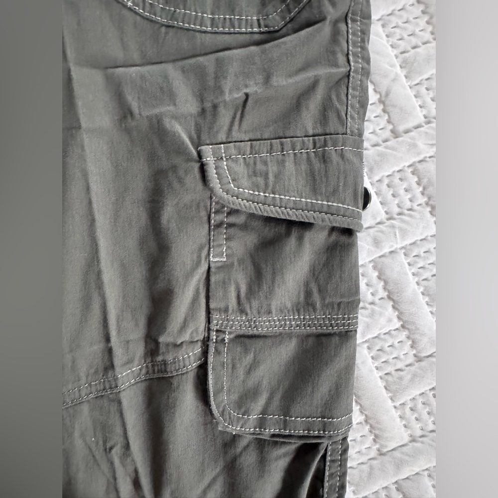 NWT Kuhl Resistor Cargo Shorts Charcoal Grey Kuhlkurve Hiking Trek Camp Women 14 - Picture 12 of 16